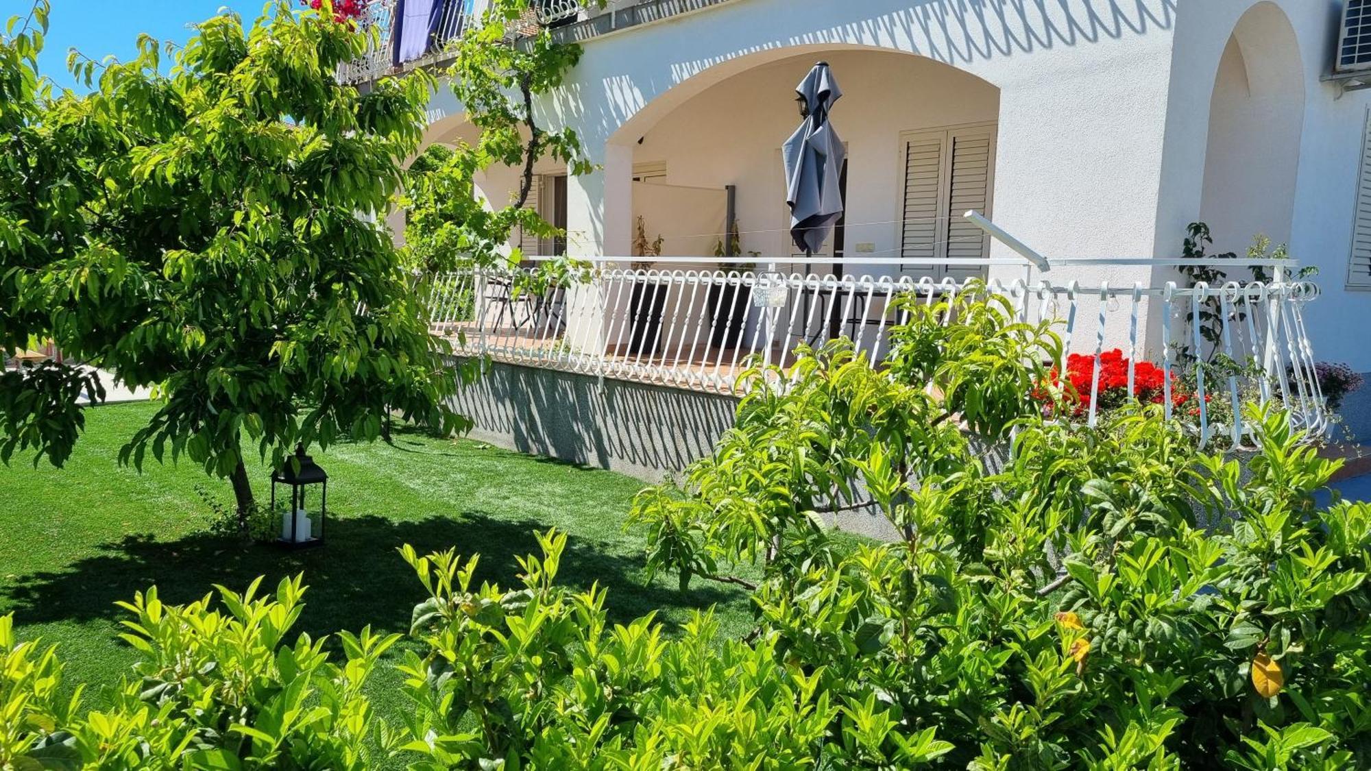 Luxa 5 Min Old Town, 10 Min Airport Apartment Trogir Luaran gambar